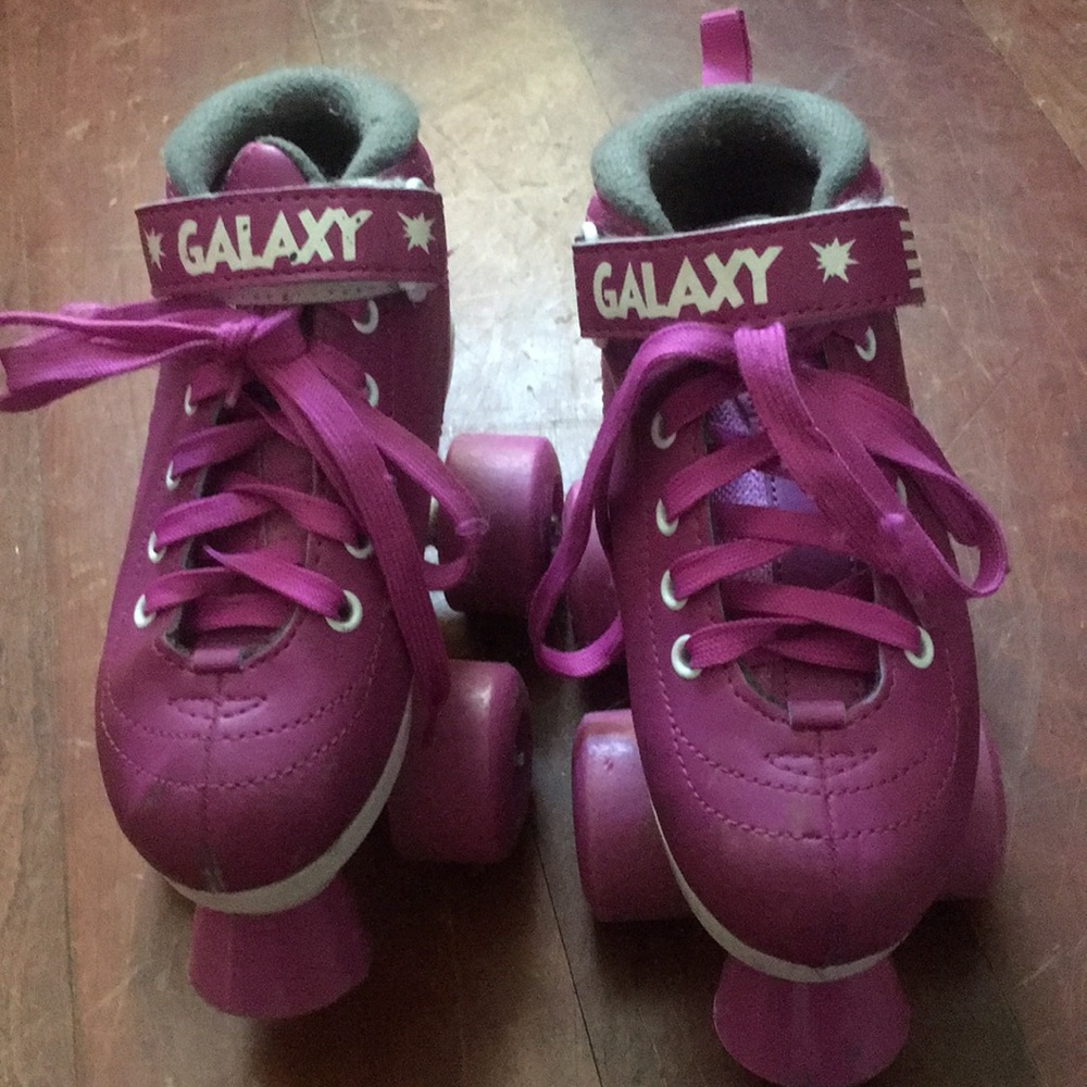 Galaxy roller skates!
